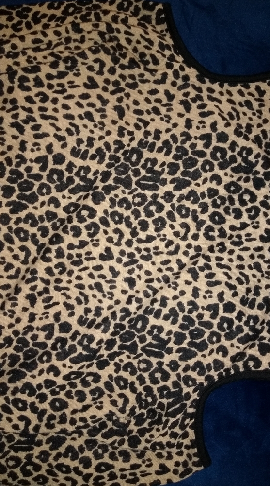 Shoulder Cut-Out Leopard Long Sleeve Shirt